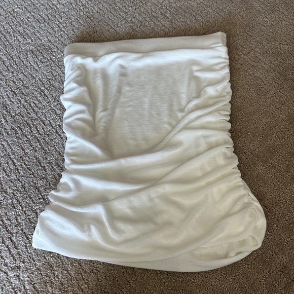 White stretch bodycon style skirt medium - Picture 8 of 8